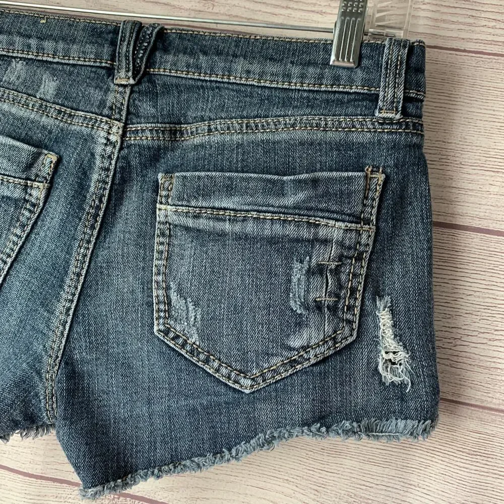 Mudd Juniors Distressed Jean Cutoff Shorts Crochet Lace Side Panels Y2K Size 7